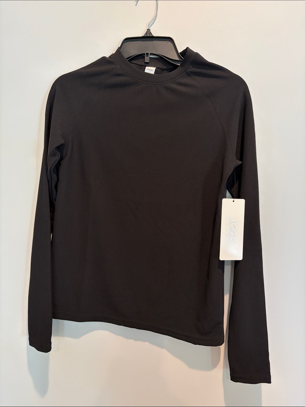 VOGO Athletica Black Long Sleeve Performance Top